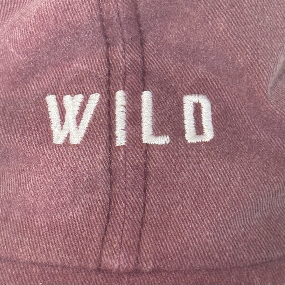 NWOT Wild Embroidered Purple Cap - Picture 8 of 9